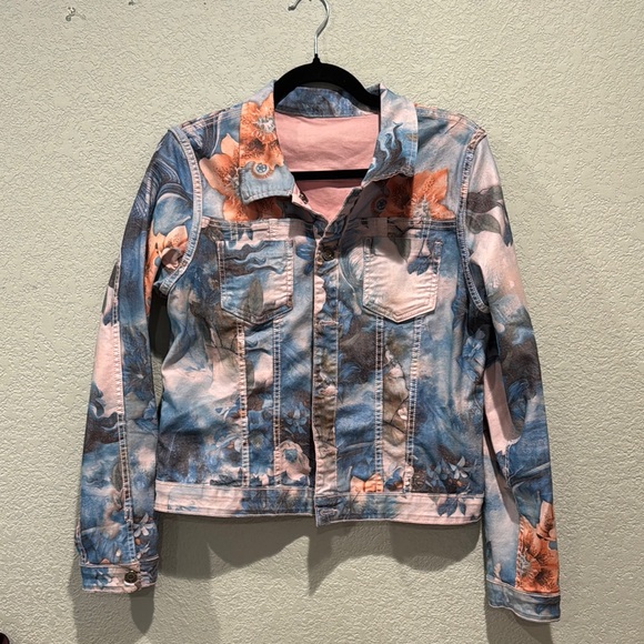 Tempo Paris Jackets & Blazers - Tempo Paris Blue & Pink Floral Reversible Denim Jacket